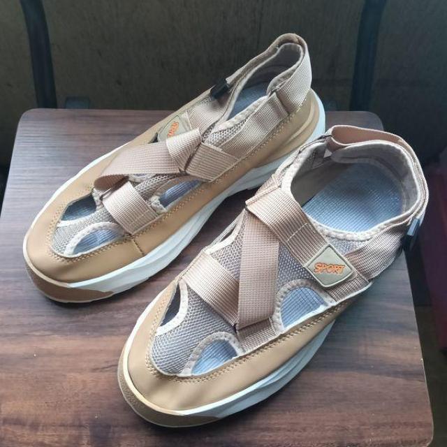 新品 24.5cm レディース スニーカー ベージュ シューズ スポーツサンダル < 女性ファッション 新品 24.5cm レディース スニーカー ベージュ シューズ スポーツサンダル < 女性ファッションの