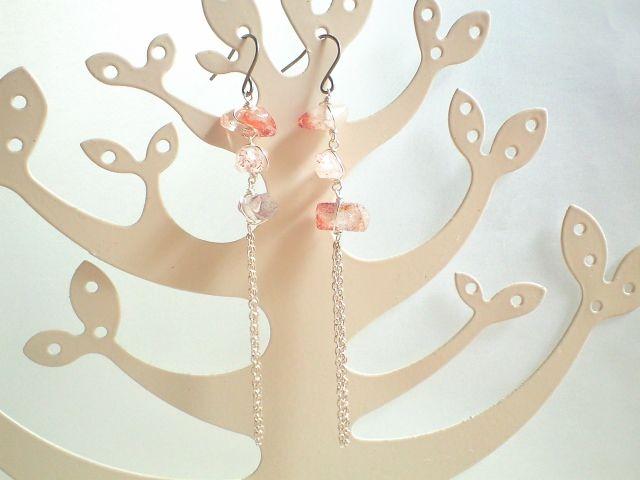 *イチゴゼリーのタッセルピアス*silver 16024 < 女性アクセサリー/時計 *イチゴゼリーのタッセルピアス*silver 16024 < 女性アクセサリー/時計の