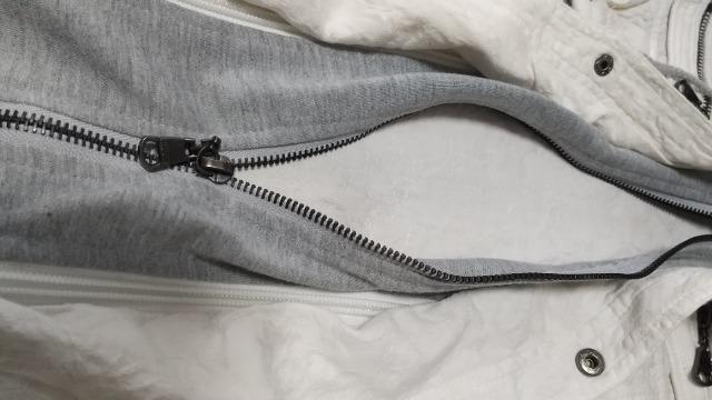 重ね着風〜半袖トップス◆重ね着部分&フード取外し可◆Msize < 男性ファッション  重ね着風〜半袖トップス◆重ね着部分&フード取外し可◆Msize < 男性ファッションの