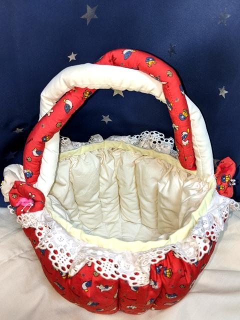 希少 レア 昭和 レトロ 布製 かご バッグ 赤 ファンシー カゴ < 女性ファッション  希少 レア 昭和 レトロ 布製 かご バッグ 赤 ファンシー カゴ < 女性ファッションの