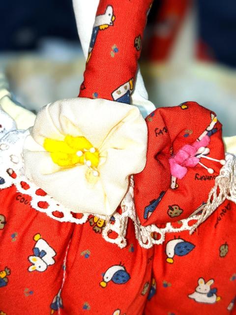 希少 レア 昭和 レトロ 布製 かご バッグ 赤 ファンシー カゴ < 女性ファッション  希少 レア 昭和 レトロ 布製 かご バッグ 赤 ファンシー カゴ < 女性ファッションの