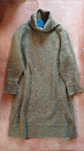 ★杢モカベージュ(グレージュ)★ふわモコ暖か♪両サイド裾スリット♪お洒落可愛い♪小顔オフタートル♪長袖ニットロングワンピース < 女性ファッション  ★杢モカベージュ(グレージュ)★ふわモコ暖か♪両サイド裾スリット♪お洒落可愛い♪小顔オフタートル♪長袖ニットロングワンピース  < 女性ファッションの