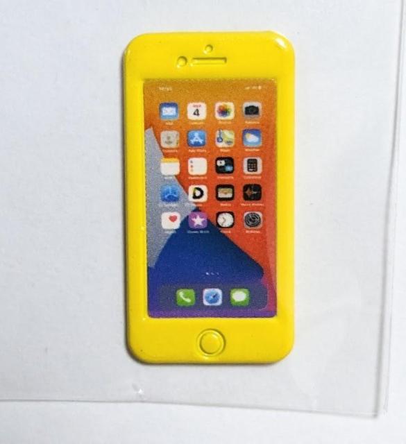 ミニチュア★スマホ★スマートフォン★携帯★イエロー@★黄色★色違いたくさんあります♪ドールハウス★オマケシールお付けします★ < おもちゃ  ミニチュア★スマホ★スマートフォン★携帯★イエロー@★黄色★色違いたくさんあります♪ドールハウス★オマケシールお付けします★  < おもちゃの