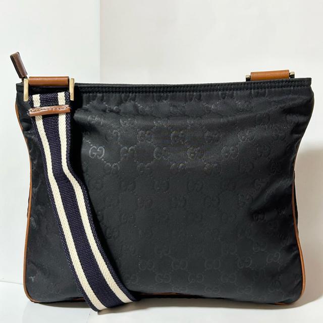 GUCCI GG�L�����o�X �V�F���[ �V�����_�[�o�b�O �u���E�� �u���b�N �� �u�����h�� 