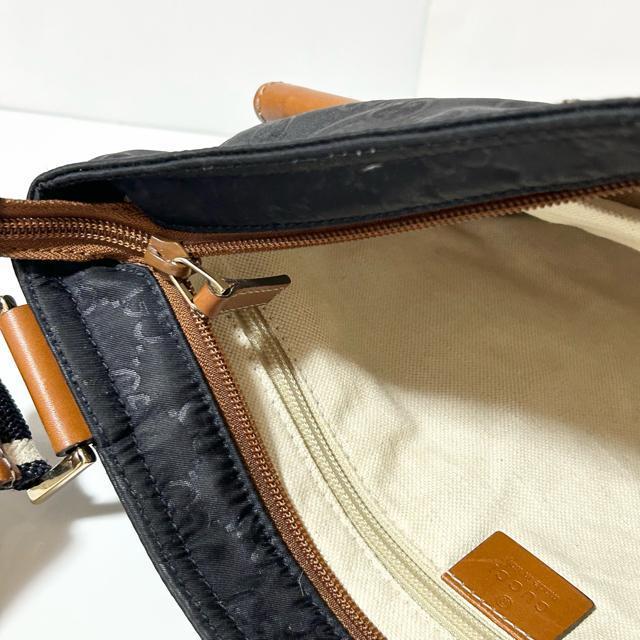 GUCCI GG�L�����o�X �V�F���[ �V�����_�[�o�b�O �u���E�� �u���b�N �� �u�����h�� 