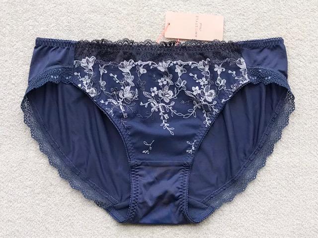 Triumph AMOSTYLE ショーツ Lサイズ ネイビー ☆送料無料 < 女性ファッション Triumph AMOSTYLE ショーツ Lサイズ ネイビー ☆送料無料 < 女性ファッションの