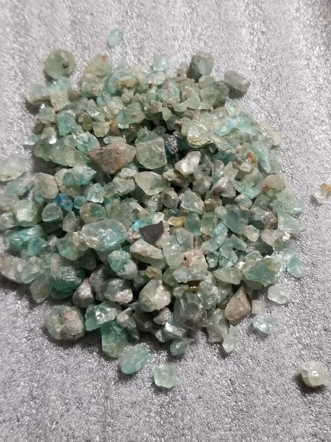 アパタイトさざれ石50g@ < インテリア/ライフ アパタイトさざれ石50g@ < インテリア/ライフの