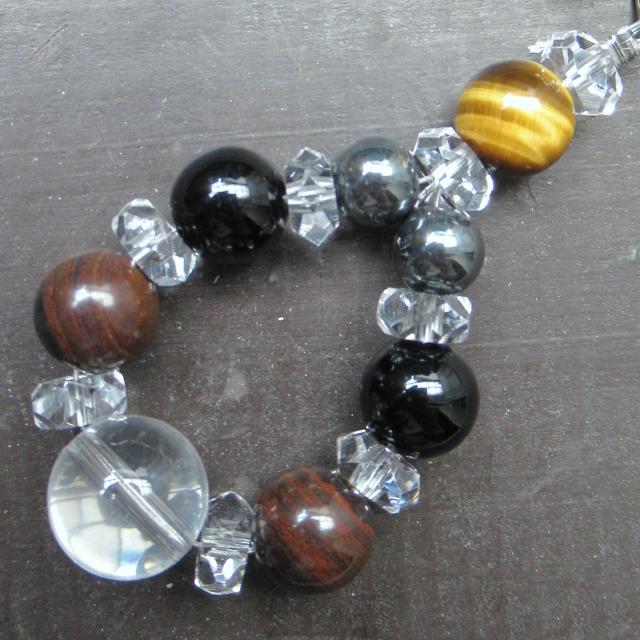 水晶xアイアンタイガーアイxオニキスストラップ 天然石 < 家電/AV 水晶xアイアンタイガーアイxオニキスストラップ 天然石 < 家電/AVの