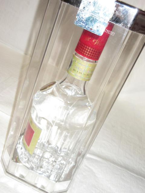 未開栓☆高級白酒*中国酒52度*五狼液500ml*四川省*貴重 < グルメ/ドリンク  未開栓☆高級白酒*中国酒52度*五狼液500ml*四川省*貴重 < グルメ/ドリンクの