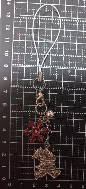 ハンドメイド♪クリスマスチャーム★ストラップ・サンタ★@ < ペット/手芸/園芸 ハンドメイド♪クリスマスチャーム★ストラップ・サンタ★@ < ペット/手芸/園芸の