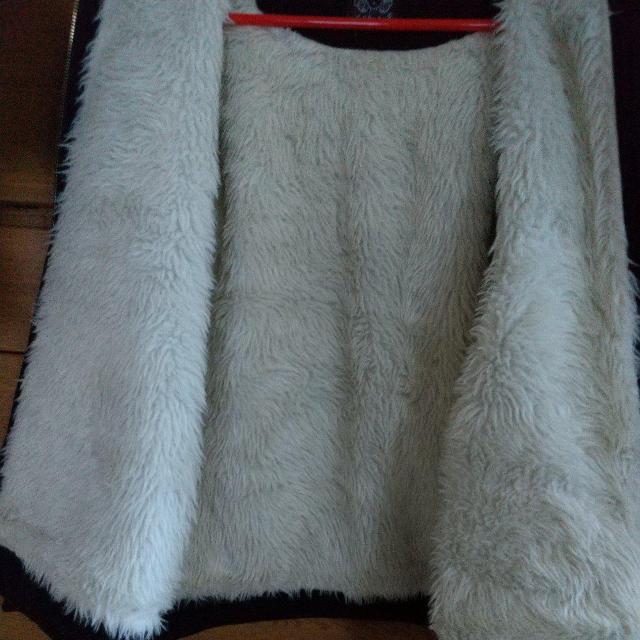 スカラー黒刺繍アウターモコモコ★訳有り新品同様 < ブランド スカラー黒刺繍アウターモコモコ★訳有り新品同様 < ブランドの