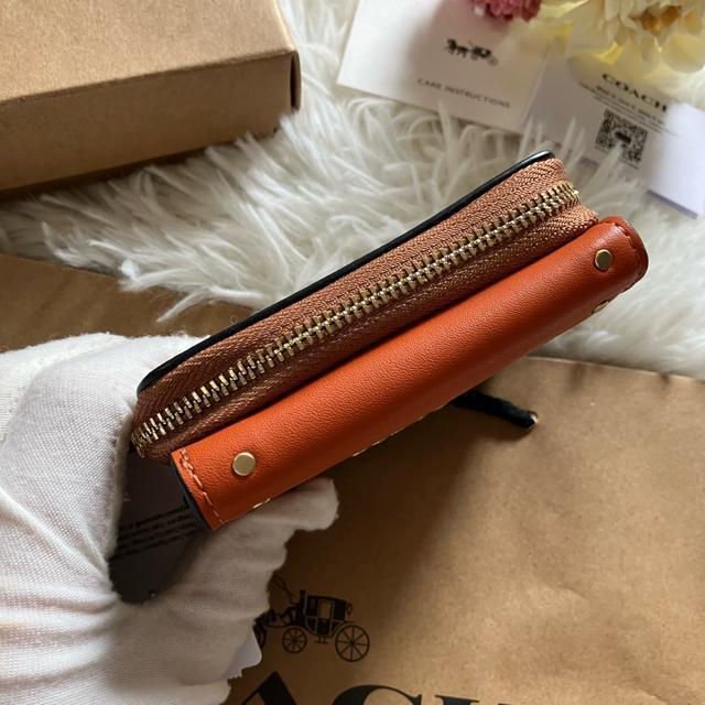 R[` COACHVOl`[ X^bY J[ubN R܂z AEgbg