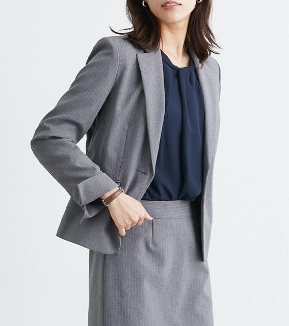 新品☆13号Lサイズ♪グレー系ストライプ♪タイトスカートスーツ☆Q421 < 女性ファッション 新品☆13号Lサイズ♪グレー系ストライプ♪タイトスカートスーツ☆Q421 < 女性ファッションの