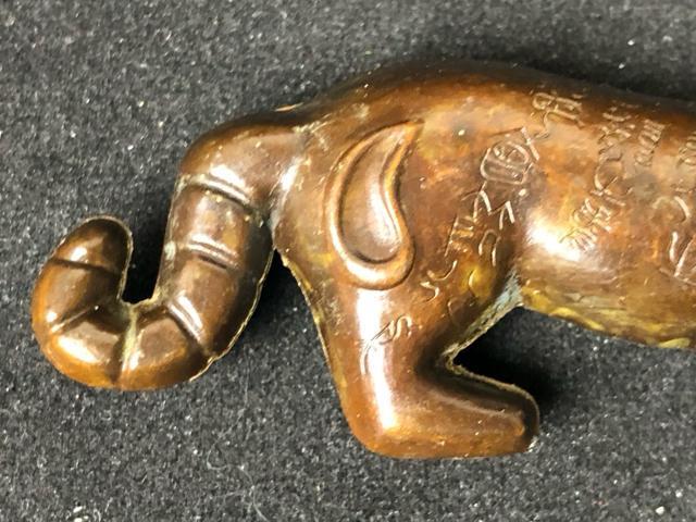 中国古美術 秦代スタイル 青銅 虎符 兵符 銘文 刻印 2分割 重さ約64.5g 骨董品 兵権 銘文入り 時代物 銅製 戦国 秦 < ホビー 中国古美術 秦代スタイル 青銅 虎符 兵符 銘文 刻印 2分割 重さ約64.5g 骨董品 兵権 銘文入り 時代物 銅製 戦国 秦 < ホビーの