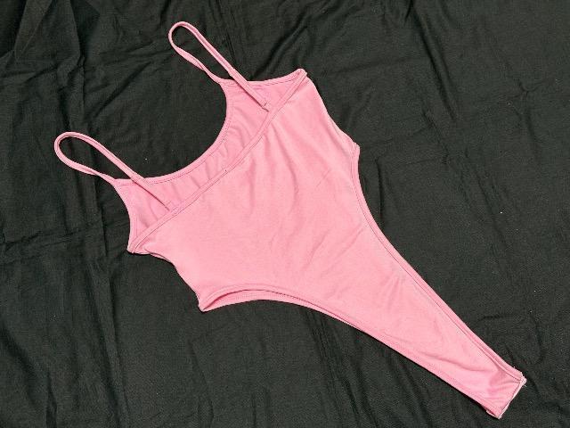 �s���N���L���[�g�ȃV���v���f�U�C�����C�x���g�ߑ��p�X�[�p�[�n�C���O���I�^�[�h��M�T�C�Y �� ���W���[/�X�|�[�c�� 