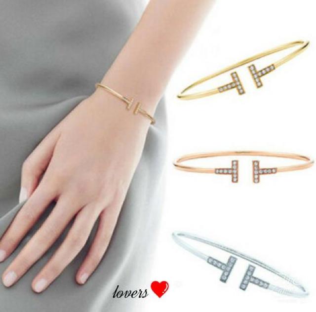 送料無料ピンクゴールドスーパーCZダイヤステンレスT字バングル < 女性アクセサリー/時計  送料無料ピンクゴールドスーパーCZダイヤステンレスT字バングル < 女性アクセサリー/時計の