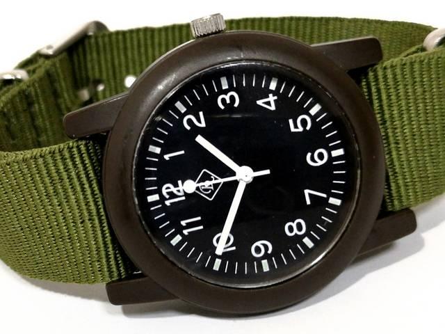 ���i�y980�~�`�z�~���^���[�e�C�X�g �V���v�� �����Y�r���v 