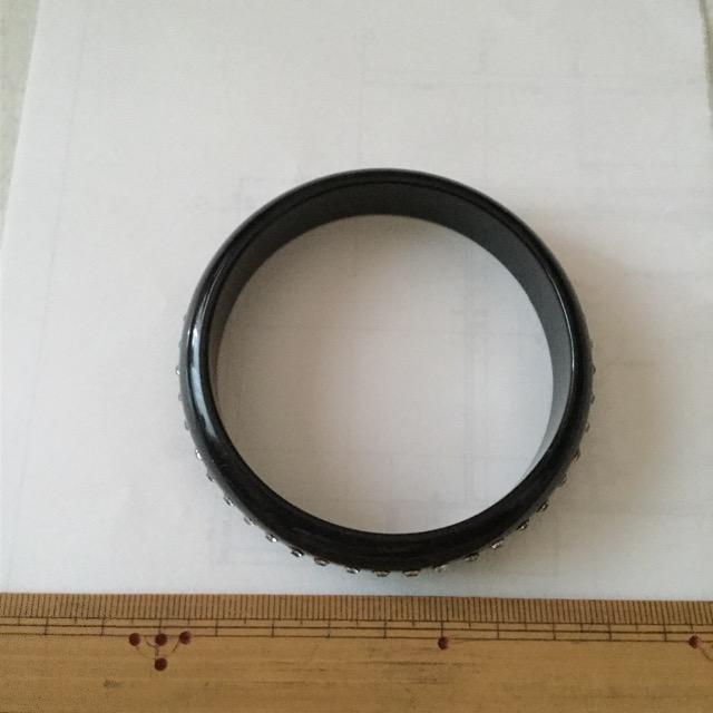 ストーン付きブレスレット < 女性アクセサリー/時計  ストーン付きブレスレット < 女性アクセサリー/時計の