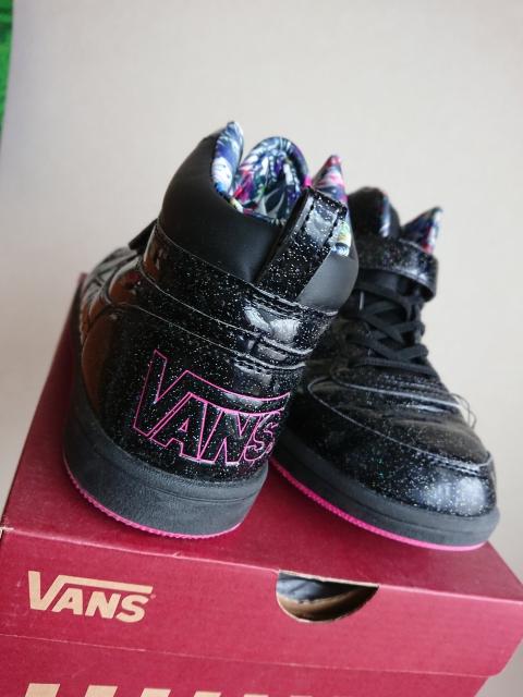 VANS ダンス エナメルハイカットスニーカー22p < ブランド  VANS ダンス エナメルハイカットスニーカー22p < ブランドの