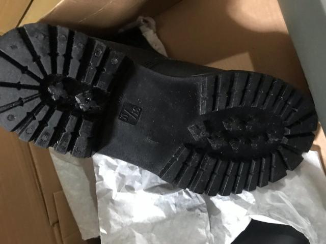 レディース  ショートブーツ 37サイズ 23.5cm ブラック < 女性ファッション  レディース  ショートブーツ 37サイズ 23.5cm ブラック < 女性ファッションの