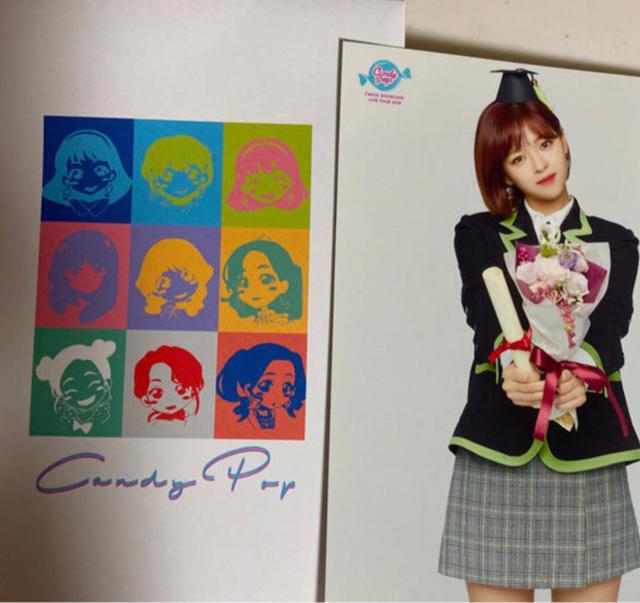 TWICE  W@g   ^gObY 