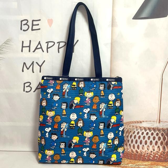 ★新品未使用★LeSportsac レスポートサック スヌーピ SNOOPY ピーナッツギャング トートバッグ 3531 送料無料 < 女性ファッション  ★新品未使用★LeSportsac レスポートサック スヌーピ SNOOPY ピーナッツギャング トートバッグ 3531 送料無料 < 女性ファッションの