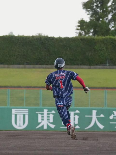 #1 中田 航大選手兼任野手コーチ着用・直筆サイン入り2ndユニフォーム < レジャー/スポーツ  #1 中田 航大選手兼任野手コーチ着用・直筆サイン入り2ndユニフォーム < レジャー/スポーツの