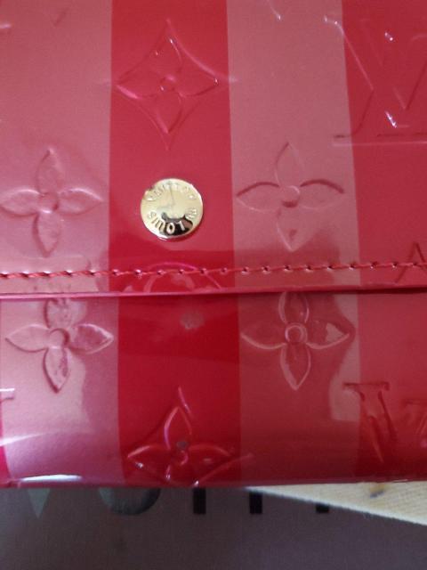 正規品 ◆ ルイヴィトン長財布【付属品】保存箱×1 保存袋×1 送料込み。 < ブランド 正規品 ◆ ルイヴィトン長財布【付属品】保存箱×1 保存袋×1 送料込み。 < ブランドの