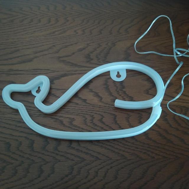 【☆超美品★】 *クジラのネオンサイン* アイスブルー < 家電/AV 【☆超美品★】 *クジラのネオンサイン* アイスブルー < 家電/AVの