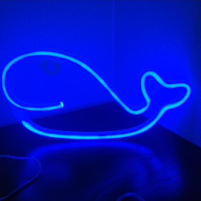 【☆超美品★】 *クジラのネオンサイン* アイスブルー < 家電/AV 【☆超美品★】 *クジラのネオンサイン* アイスブルー < 家電/AVの