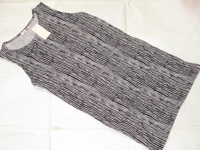 未使用タグ付☆総柄カットソー*ジャンパースカート*トップス < 女性ファッション  未使用タグ付☆総柄カットソー*ジャンパースカート*トップス  < 女性ファッションの