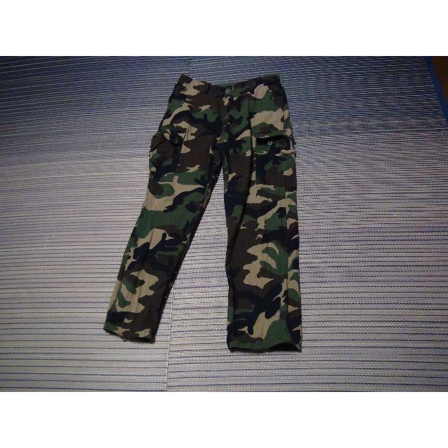 MEDIUM−REGULARのズボン(L)迷彩柄 !。 < 男性ファッション  MEDIUM−REGULARのズボン(L)迷彩柄 !。  < 男性ファッションの