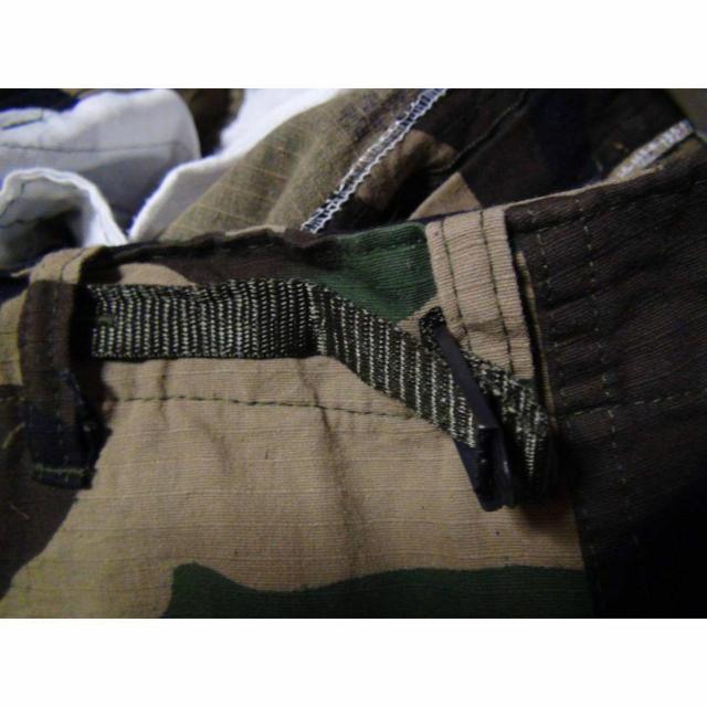 MEDIUM−REGULARのズボン(L)迷彩柄 !。 < 男性ファッション  MEDIUM−REGULARのズボン(L)迷彩柄 !。 < 男性ファッションの