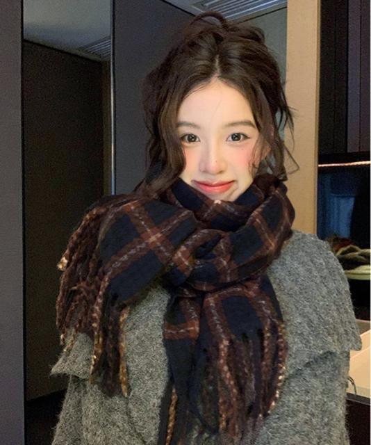 送料無料 新品 チェック柄マフラー 大判 ストール 秋冬 < 女性ファッション  送料無料 新品 チェック柄マフラー 大判 ストール 秋冬 < 女性ファッションの