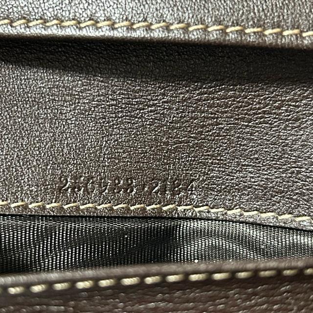 GUCCI �O�b�` 256933 2184 �V�F���[���C�� GG�� �L�����o�X ���U�[ ���{�� ��܂� �����z �u���E�� �� �u�����h�� 