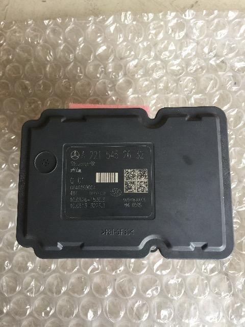 W221 S500!!ABSコンピューター! < 自動車/バイク W221 S500!!ABSコンピューター! < 自動車/バイク