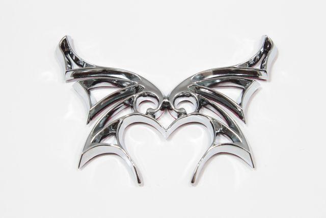 ★女性も必見★バタフライエンブレム フロントリア、フェンダー < 自動車/バイク ★女性も必見★バタフライエンブレム フロントリア、フェンダー < 自動車/バイク