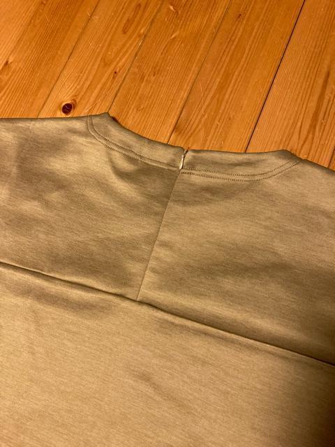 注目生地ダンボールニット地膝丈ワンピM < 女性ファッション  注目生地ダンボールニット地膝丈ワンピM < 女性ファッションの