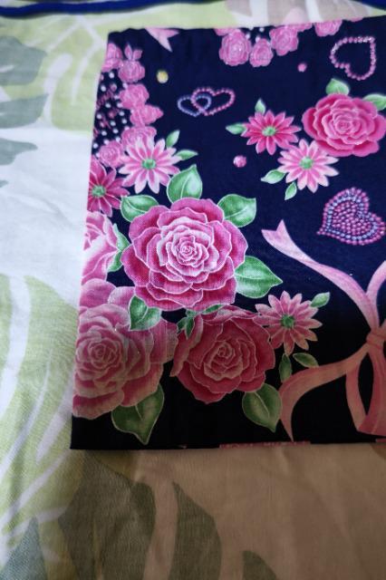 ★処分品★新品紺×ガールズハート&リボンラメ入柄ナナメ掛巾着袋 < キッズ/ベビー  ★処分品★新品紺×ガールズハート&リボンラメ入柄ナナメ掛巾着袋 < キッズ/ベビーの