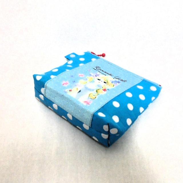 ◆亜土ちゃん◆ロマンティックガール×ブルー白ドット◆ポーチ【ミニ】◆水森亜土 < 女性ファッション  ◆亜土ちゃん◆ロマンティックガール×ブルー白ドット◆ポーチ【ミニ】◆水森亜土 < 女性ファッションの