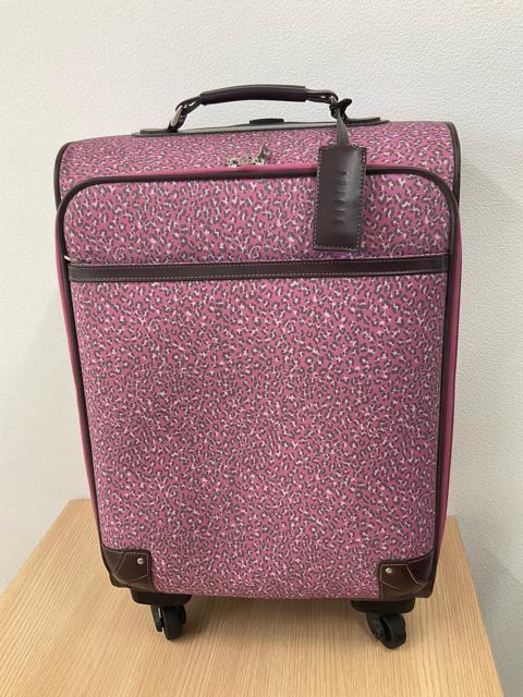 G[XobO@sNqE ^\tgL[P[X   W[/X|[c 