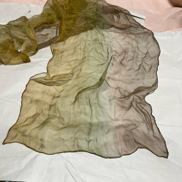 【ブランド不明】【チャイナ製】 シルク / 大判 スカーフ・バンダナ 透け感 < 女性ファッション 【ブランド不明】【チャイナ製】 シルク / 大判 スカーフ・バンダナ 透け感 < 女性ファッションの