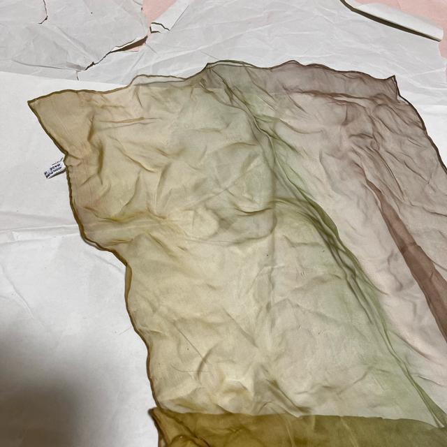 【ブランド不明】【チャイナ製】 シルク / 大判 スカーフ・バンダナ 透け感 < 女性ファッション 【ブランド不明】【チャイナ製】 シルク / 大判 スカーフ・バンダナ 透け感 < 女性ファッションの