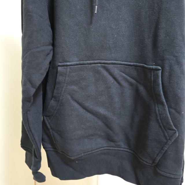 LEVIS�@���[�o�C�X ���S�p�[�J�[�@Levi's �u���b�N S�T�C�Y143 �� �u�����h�� 