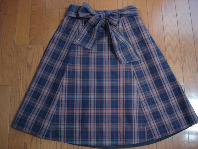 ★アプワイザーリッシェ おしゃれリバーシブルスカート★着用1度!超激安! < ブランド ★アプワイザーリッシェ おしゃれリバーシブルスカート★着用1度!超激安! < ブランドの