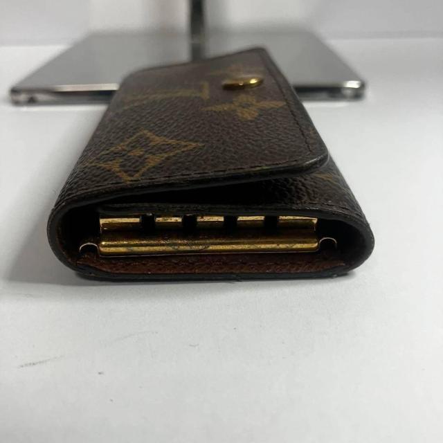 ルイヴィトン Louis Vuitton モノグラム ミュルティクレ4 キーケース < ブランド ルイヴィトン Louis Vuitton モノグラム ミュルティクレ4 キーケース < ブランドの