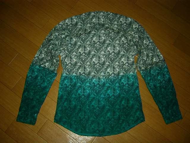 新品R.NEWBOLDグラデーション総柄シャツS緑系ポールスミス < ブランド 新品R.NEWBOLDグラデーション総柄シャツS緑系ポールスミス < ブランドの