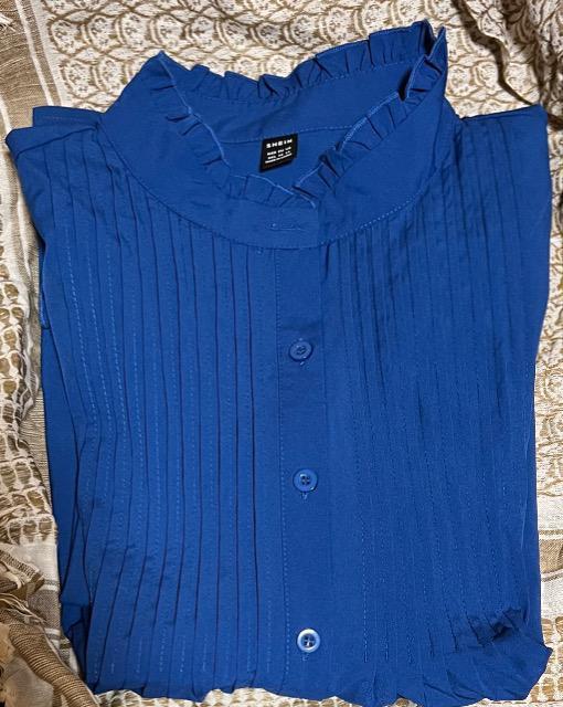 フリルネック プリーツ ボタンアップ ブラウス < 女性ファッション  フリルネック プリーツ ボタンアップ ブラウス < 女性ファッションの