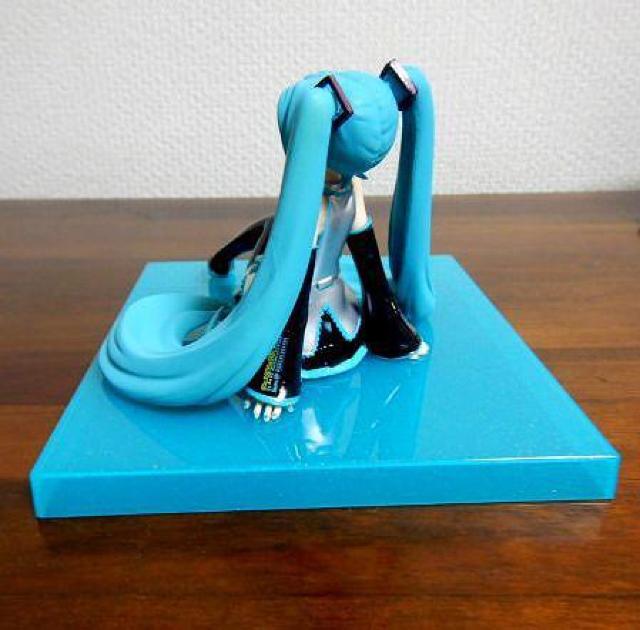 ★初音ミク フィギュア 座り 中古品 < おもちゃ  ★初音ミク フィギュア 座り 中古品 < おもちゃの