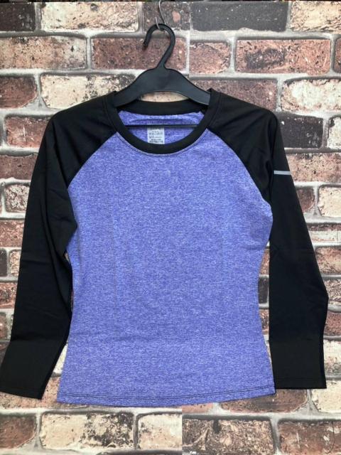 送料無料!サンプル品限定特価!柔らかく体にフィットし、動きやすい!スポーツTシャツ(画像から)1枚 < 女性ファッション  送料無料!サンプル品限定特価!柔らかく体にフィットし、動きやすい!スポーツTシャツ(画像から)1枚 < 女性ファッションの